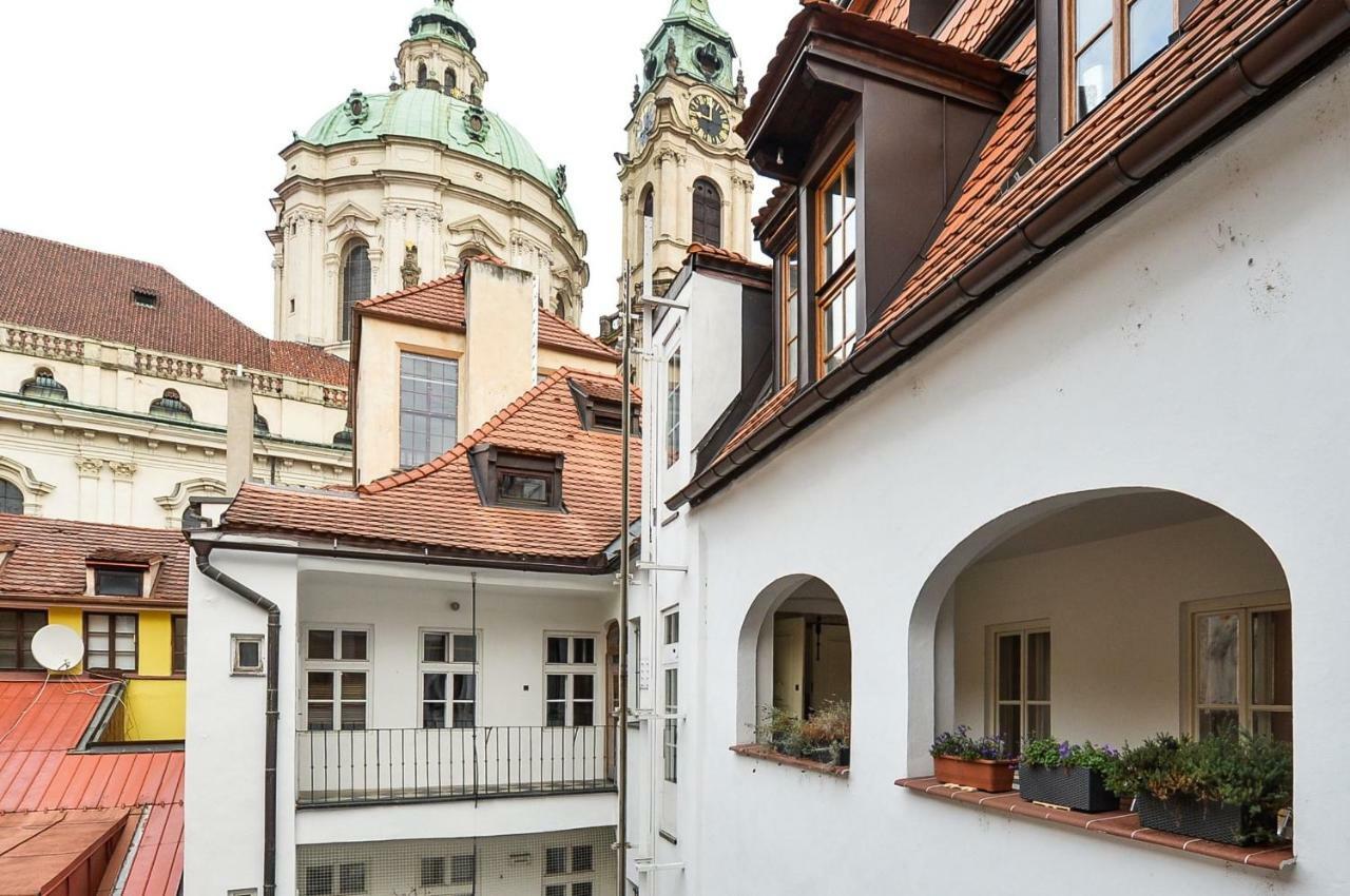 Romantic Apartment Prague Near Charles Bridge Экстерьер фото